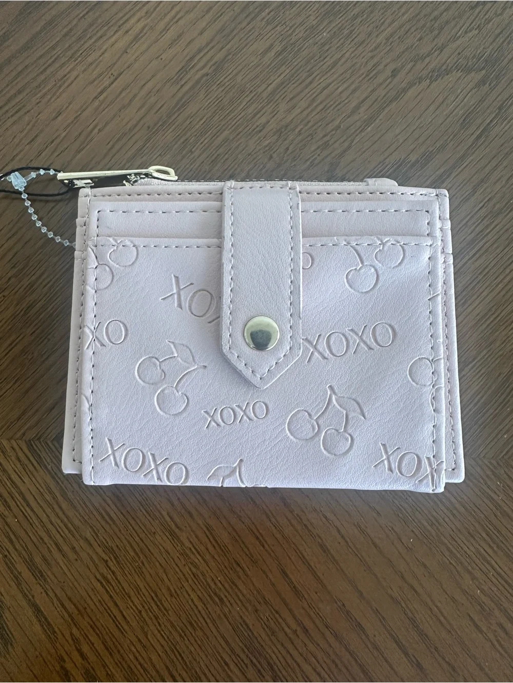 💕XOXO Blush Pink Card Holder – Cherry & XOXO Embossed Design 🍒